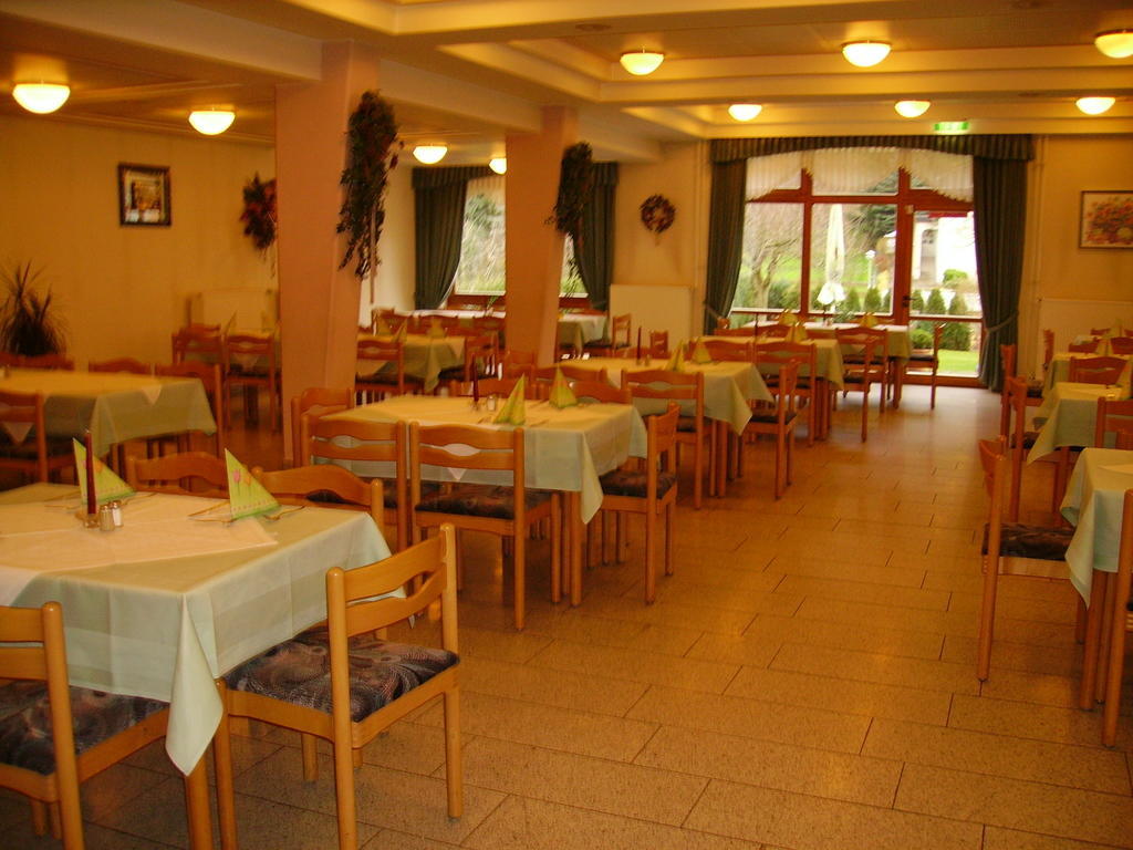 Hotel Zur Erholung *